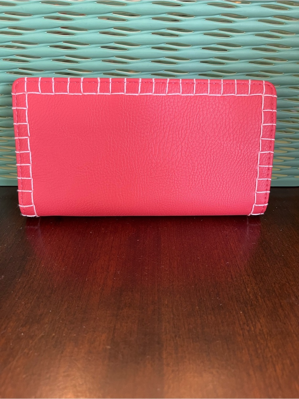 NWOT Universal Thread Wristlet Wallet Coral - Picture 6 of 7